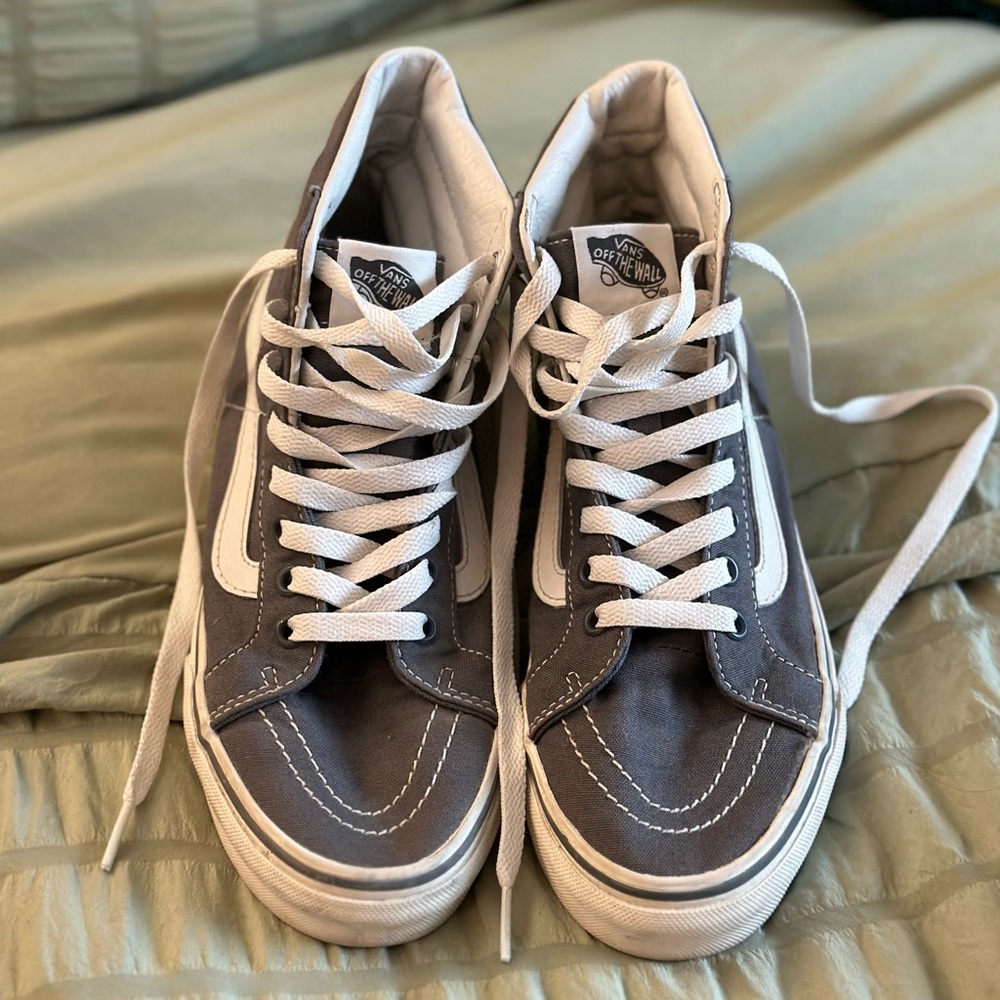 Vans Gray High Tops Women’s 7 / Men’s 5.5